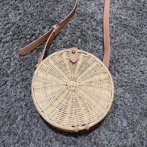 Straw Rattan Circle Crossbody